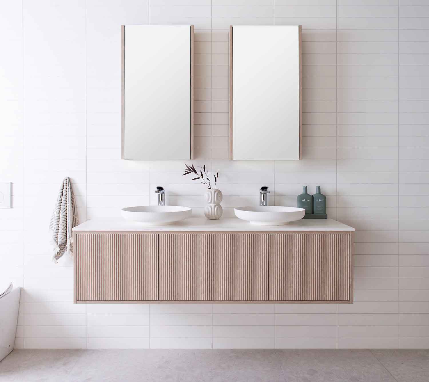 ADP Clifton Door and Drawer Slim Vanity