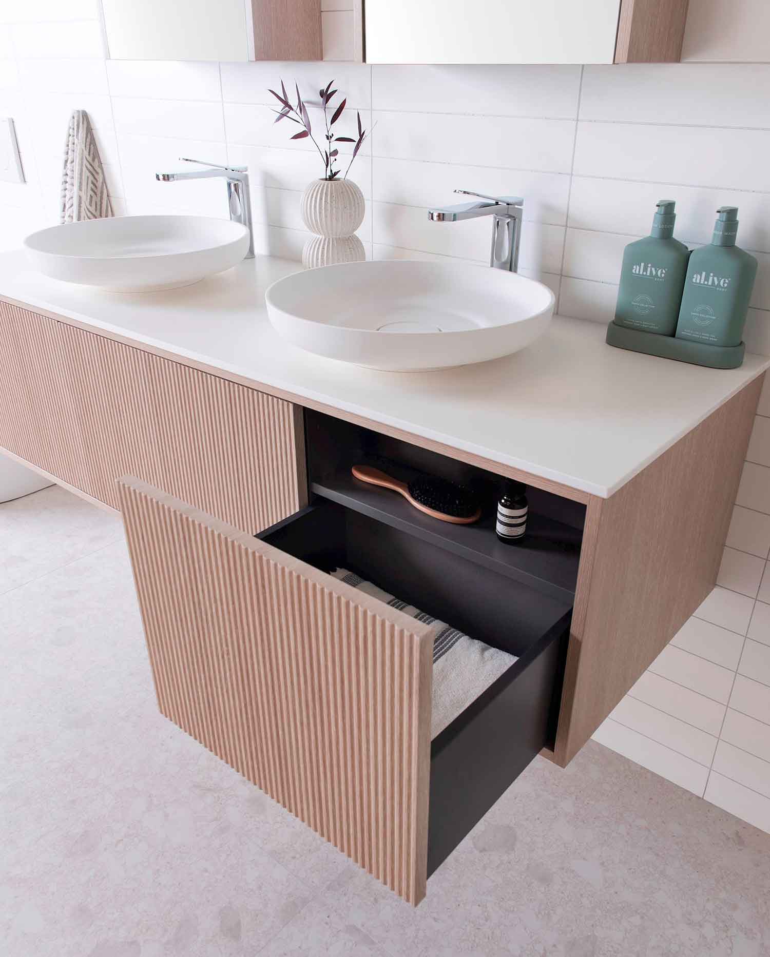 ADP Clifton Door and Drawer Slim Vanity