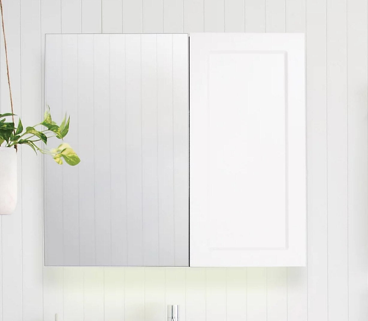 The London Shaving Cabinet 300x814 1 Door Only Shaker