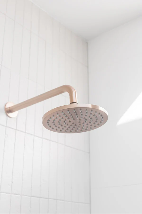 Meir Round Wall Shower Curved Arm 400mm, Champagne